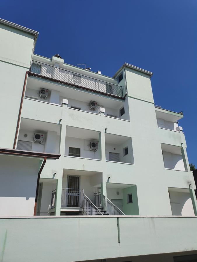 Hotel Venezia San Mauro Mare ภายนอก รูปภาพ