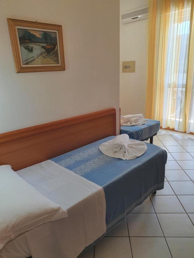 Hotel Venezia San Mauro Mare ห้อง รูปภาพ