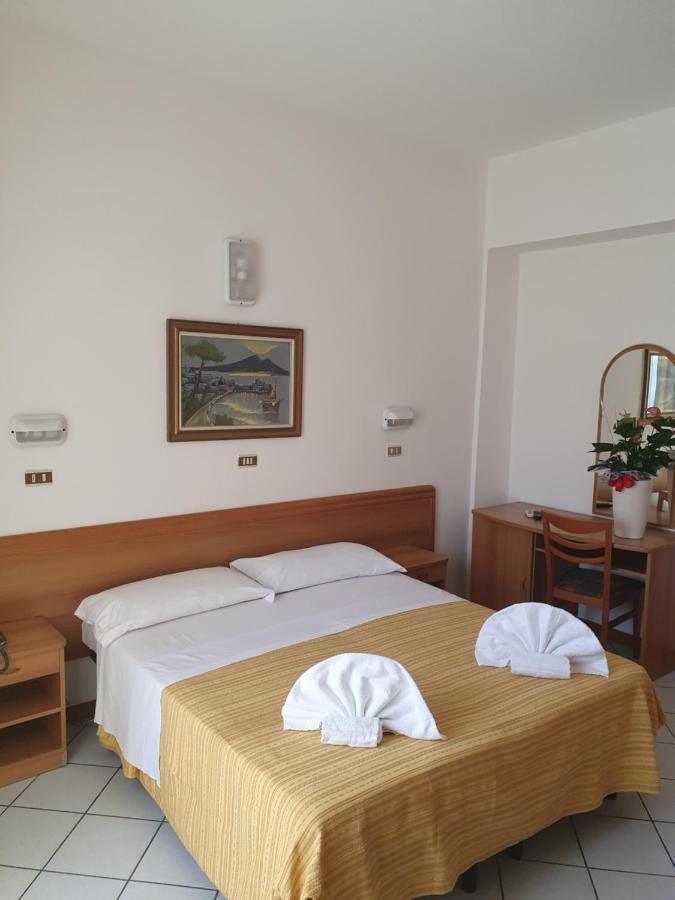 Hotel Venezia San Mauro Mare ห้อง รูปภาพ